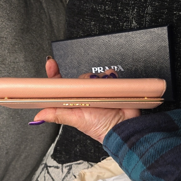 Crossbody bag wallet Authentic - Picture 15 of 15